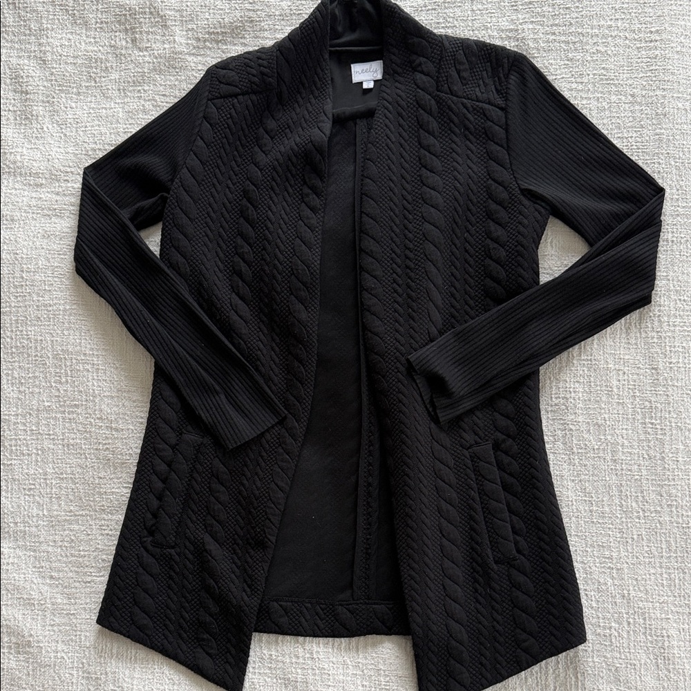 Neely Size Small Black Cable Knit Open Front Sweater